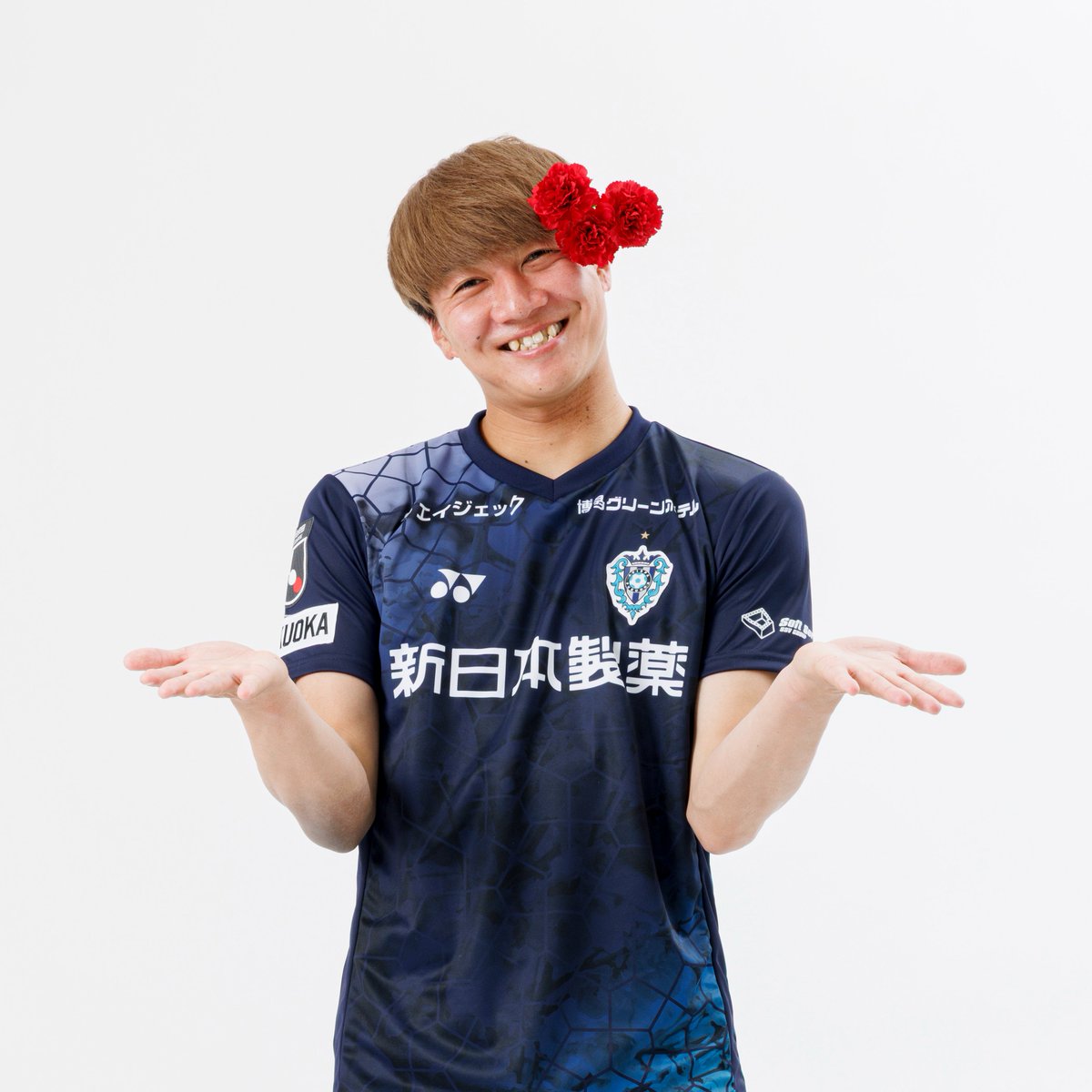 AvispaF's tweet photo. ／
Happy Mother's day🌹
＼

きょうは #母の日　
お母さんいつもありがとう🐝💙

日頃の感謝を今日は勝利で恩返し🔥
選手の活躍にご期待ください‼️

#アビスパ福岡
#Mothersday https://t.co/388hYXXfTM
