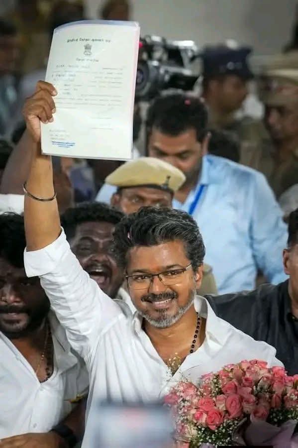 vinaysf10's tweet photo. Hearty congratulations @actorvijay CM SIRRR...🤩🥳😍
Congress, cpi, cpm, vck, dmdk
We appreciate your democratic ethics...Thank you for your support...
People of tamilnadu happy for your alliance... https://t.co/a4dE2m5SER
