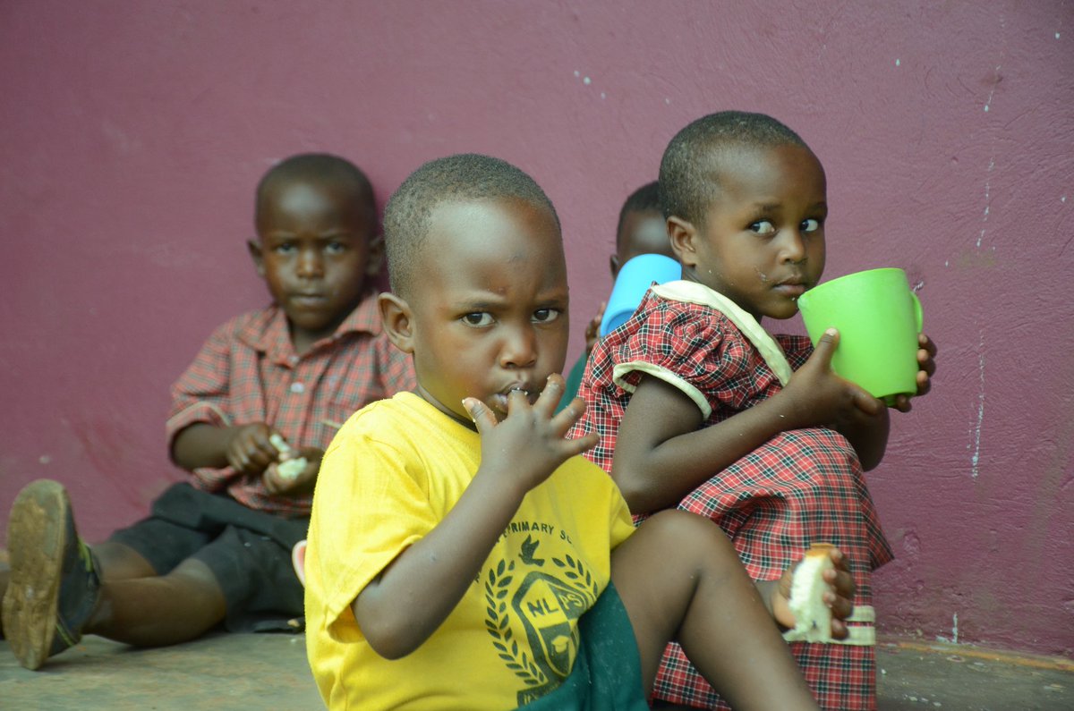 SserubiriDevis's tweet photo. We at the NLFO project and the community are dedicated to serving children and bringing positive change to the lives of vulnerable children and the communities around us. Every day,we continue to witness God’s love through the support,kindness,and generosity of friends and donors https://t.co/Efk1f86L3U