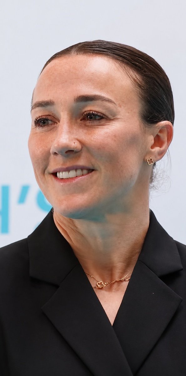 Kati G. tweet media