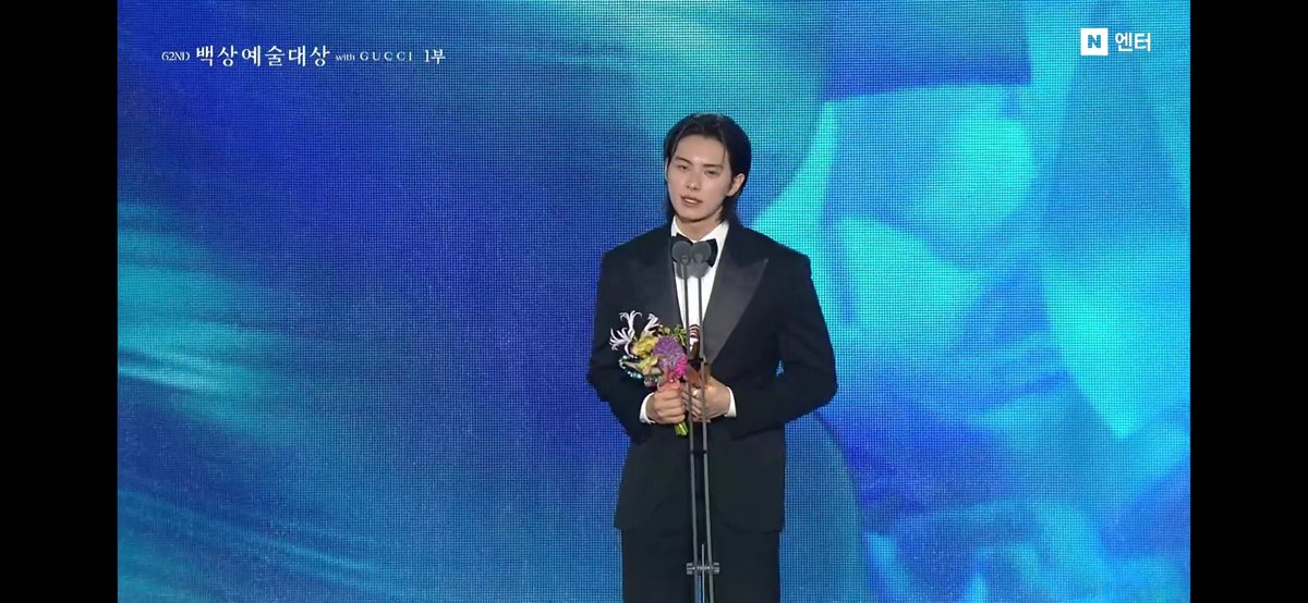 0dan79's tweet photo. 백상예술대상
폭군의셰프 _ 남자신인상 이채민 배우

폭군 이헌 축하해
이헌지영 투샷까지 맘조아 https://t.co/tOLa0oyww3