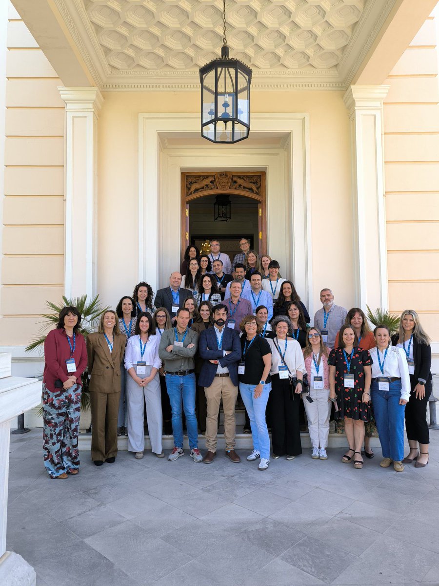 BilbaoEss's tweet photo. @BilbaoEss ha participado en las Jornadas de Gerencia de Consorcios, celebradas en Granada y organizadas por @IFMIF_DONES. @BilbaoEss  ha estado representado por @FiammaToriello y #BegoñaAsumendi quienes han destacado el valor de intercambiar experiencias entre Consorcios. https://t.co/fASIiCH25y