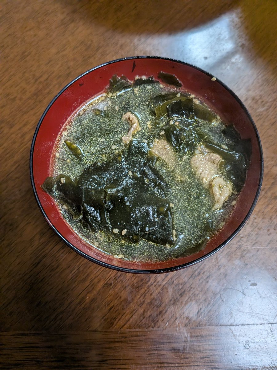 この前話題になってた韓国のわかめスープ、想像以上に美味しい