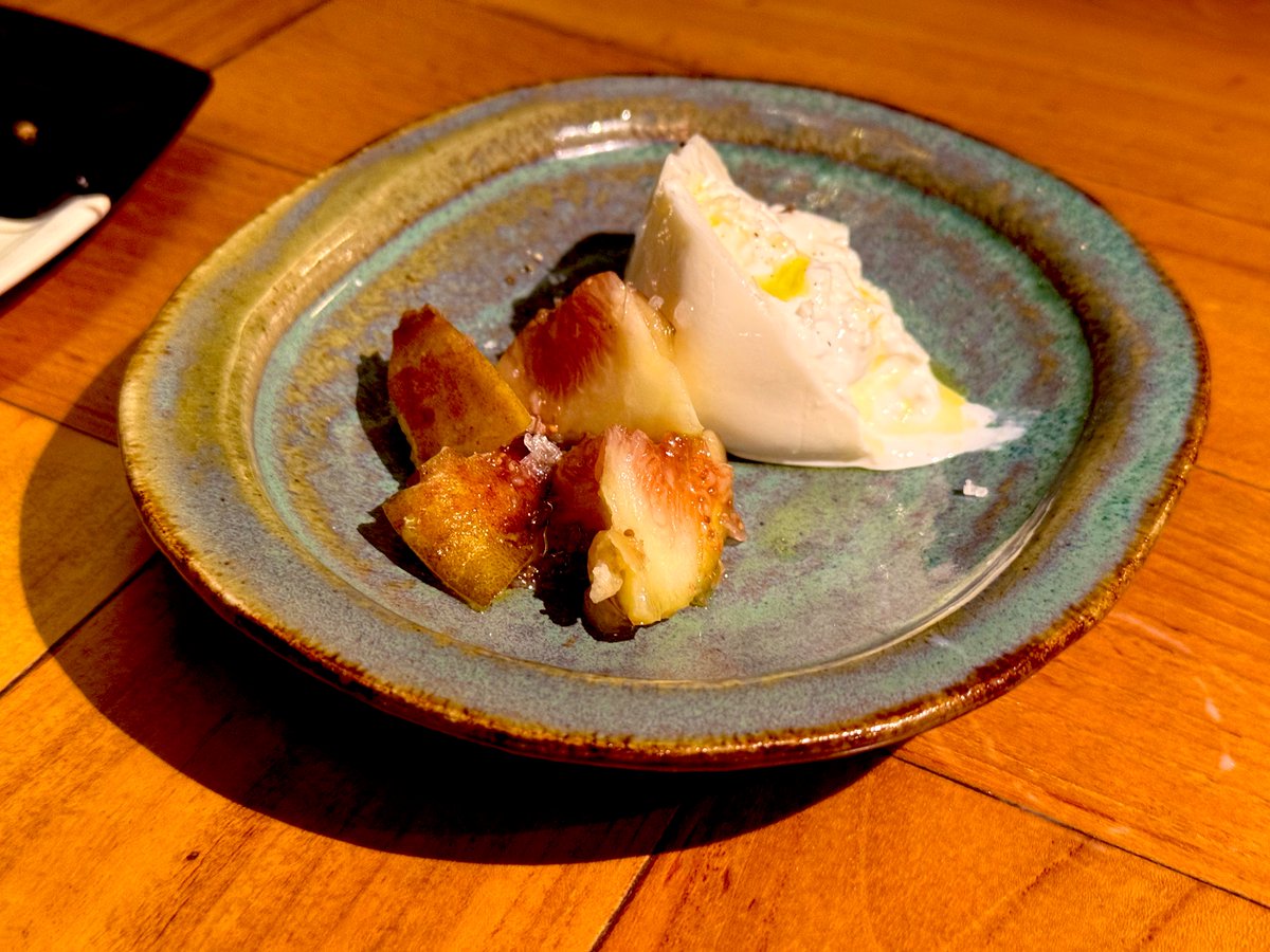しょー tweet media