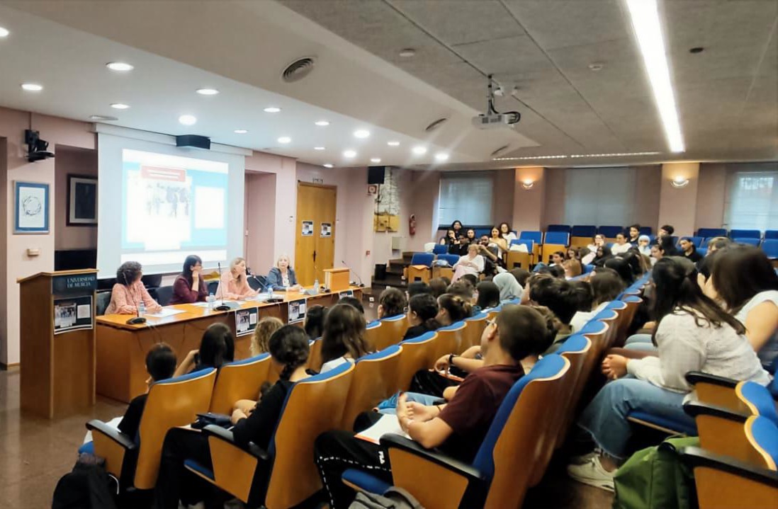 Educarm tweet media