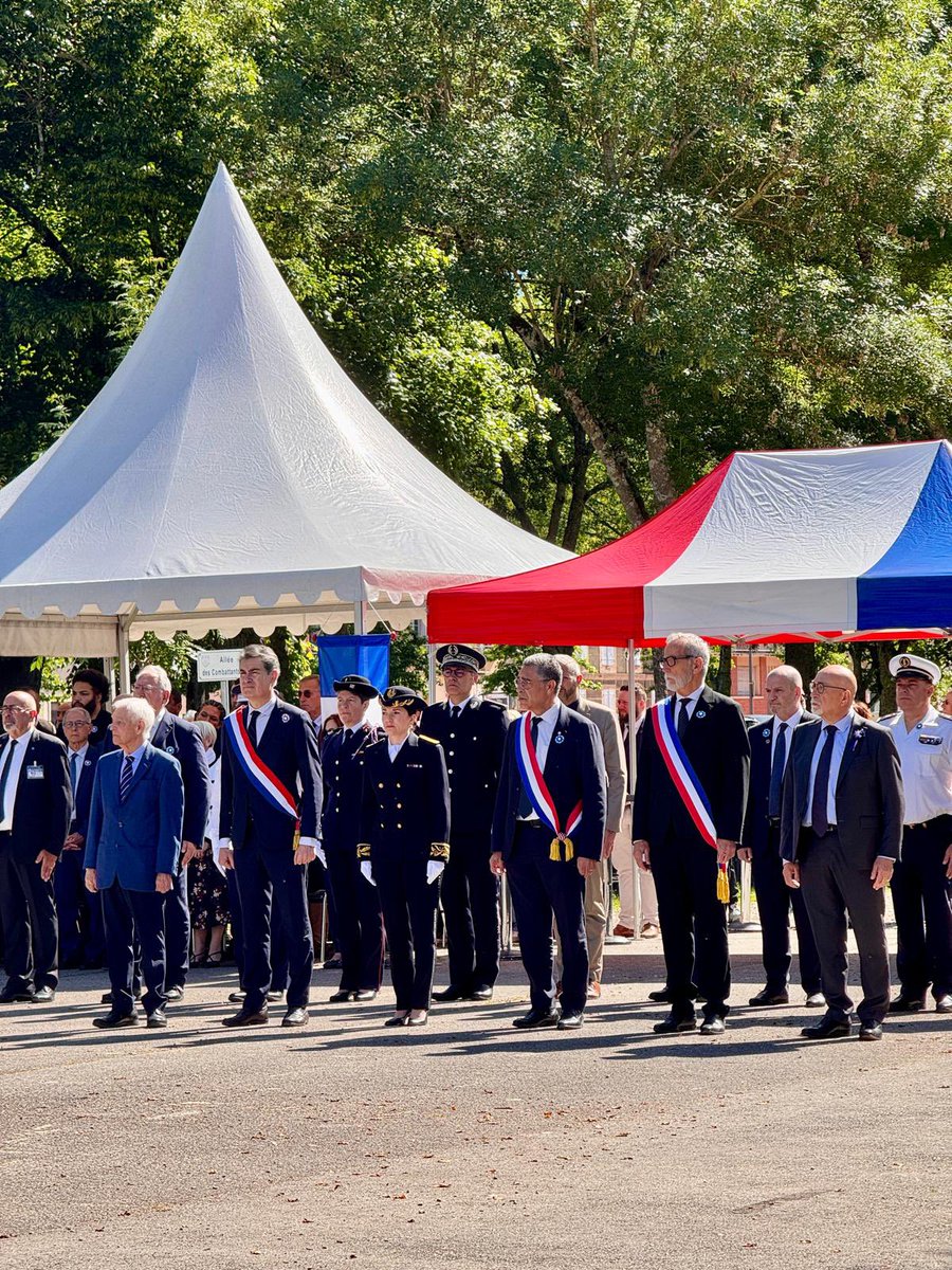 Image de Préfet de Tarn-et-Garonne - #DevoirDeMémoire 🇫🇷 | Cérémonie du 8 mai à Montauban présidée par Ambre BERNARD, directrice de cab