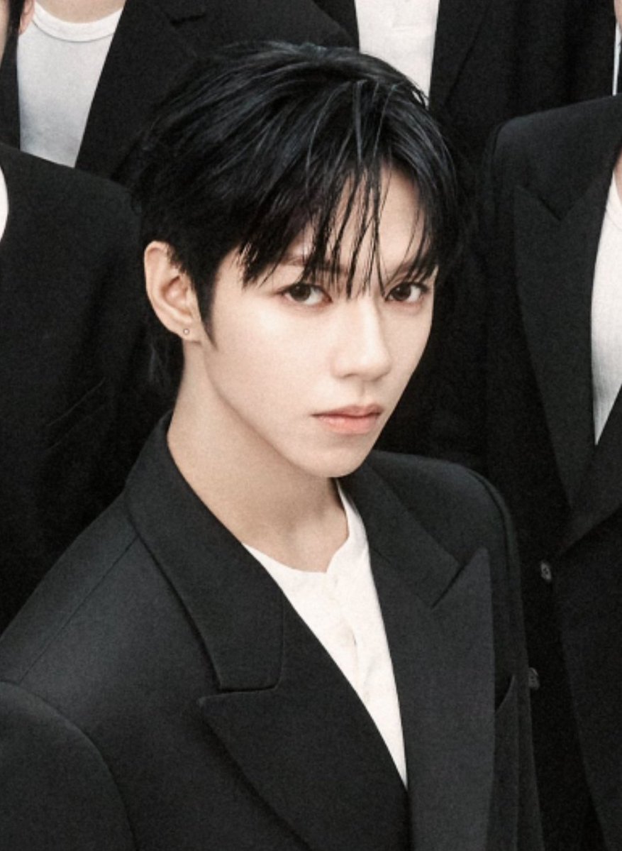 hyein tweet media