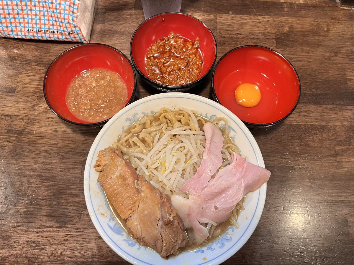 パチ∞ 🍜✨😆✨左膝負傷中 tweet media