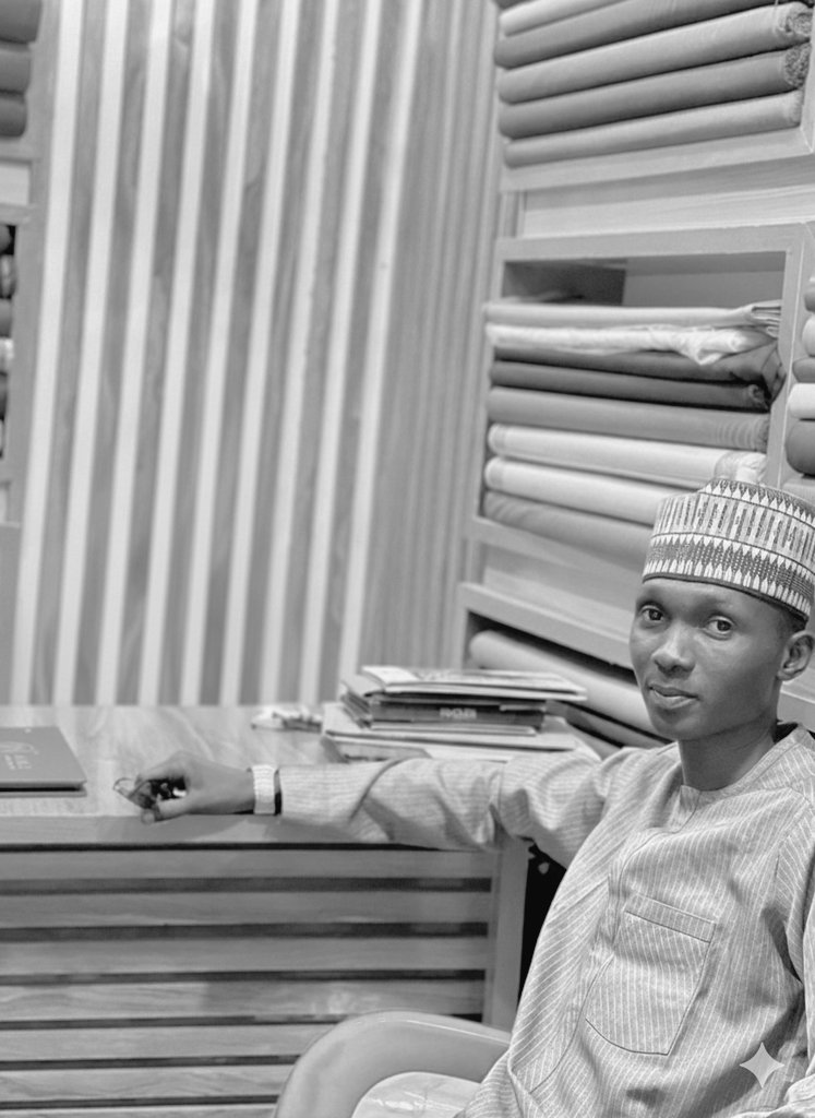 Yaakub_Ahmad_'s tweet photo. Barka da Juma’a 🤍
Aboki na ka siyi kayan sakawa masu kyau, domin ranar da aljihunka ya zama empty, su zasu rufa maka asiri. Ka kasance cikin tsafta da nutsuwa a koda yaushe.

Your appearance speaks before you do.
Step into my store and upgrade your style 🔥🤝💯 https://t.co/XRTgz9ZQjI