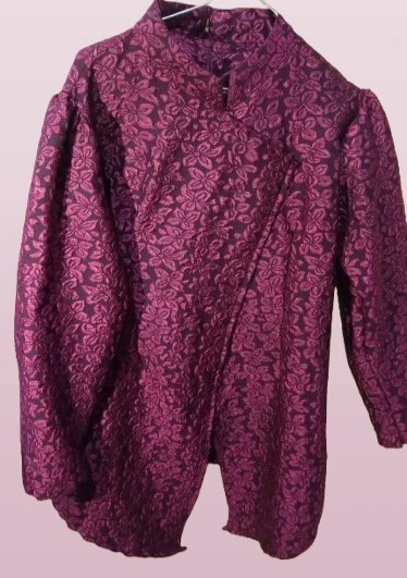 hhznx's tweet photo. WTS preloved kebaya janggan burgundy 💜
dijual karena kepanjangan di aku 🥹
baru sekali pakai 
LD ±98
PB  75
harga 85k aja udah bonus hijab + bros https://t.co/LndjTZBlG0