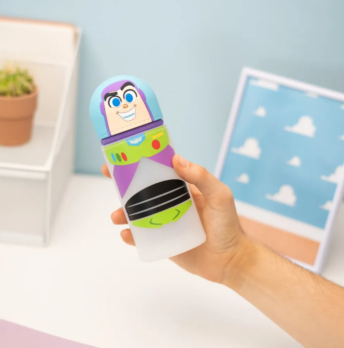 frikileria's tweet photo. Novedades en https://t.co/2qacWCYUnj 👀
Por fin un par de cosillas de #MonstruosSA que nunca hay na de na! Y más estuches molones de silicona entre otras cosas 🤗💖
#pixar #mikewazowski #toystory https://t.co/TUAWmJKgwP