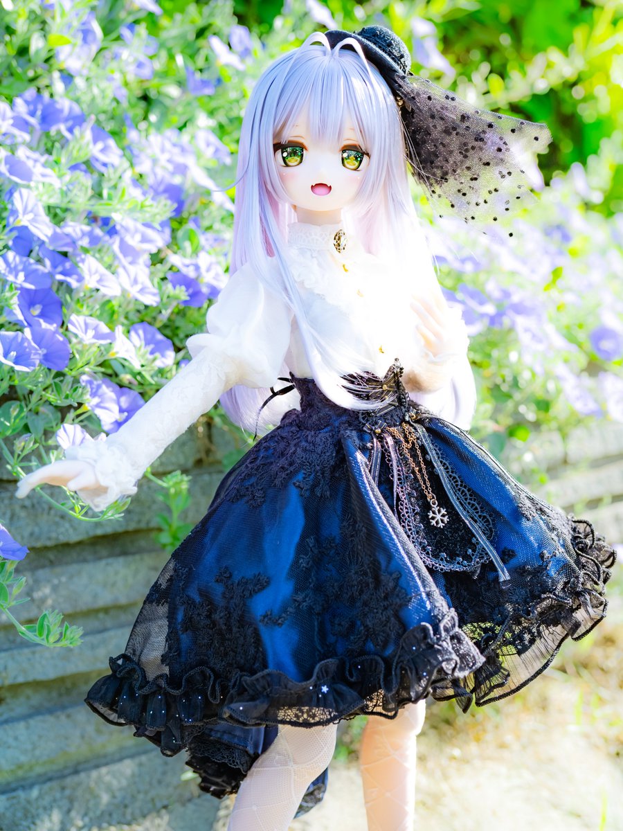 Hiro_o_doll's tweet photo. 【悪ノリ令嬢はインドア派🏠️】

本日5月8日は、フランお嬢の誕生日でした🎉

「ご主人ク～ン…陽ざしが強くなったからそろそろ帰ろ？ね？🥹」 https://t.co/vdEtewMxyI