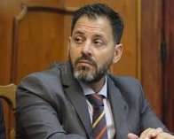Destituyeron al juez Rodolfo Mingarini que liberó a un violador porque había usado preservativo. Fue acusado por mal desempeño en 11 casos de delitos sexuales por falta de perspectiva sobre las víctimas. Una lacra.