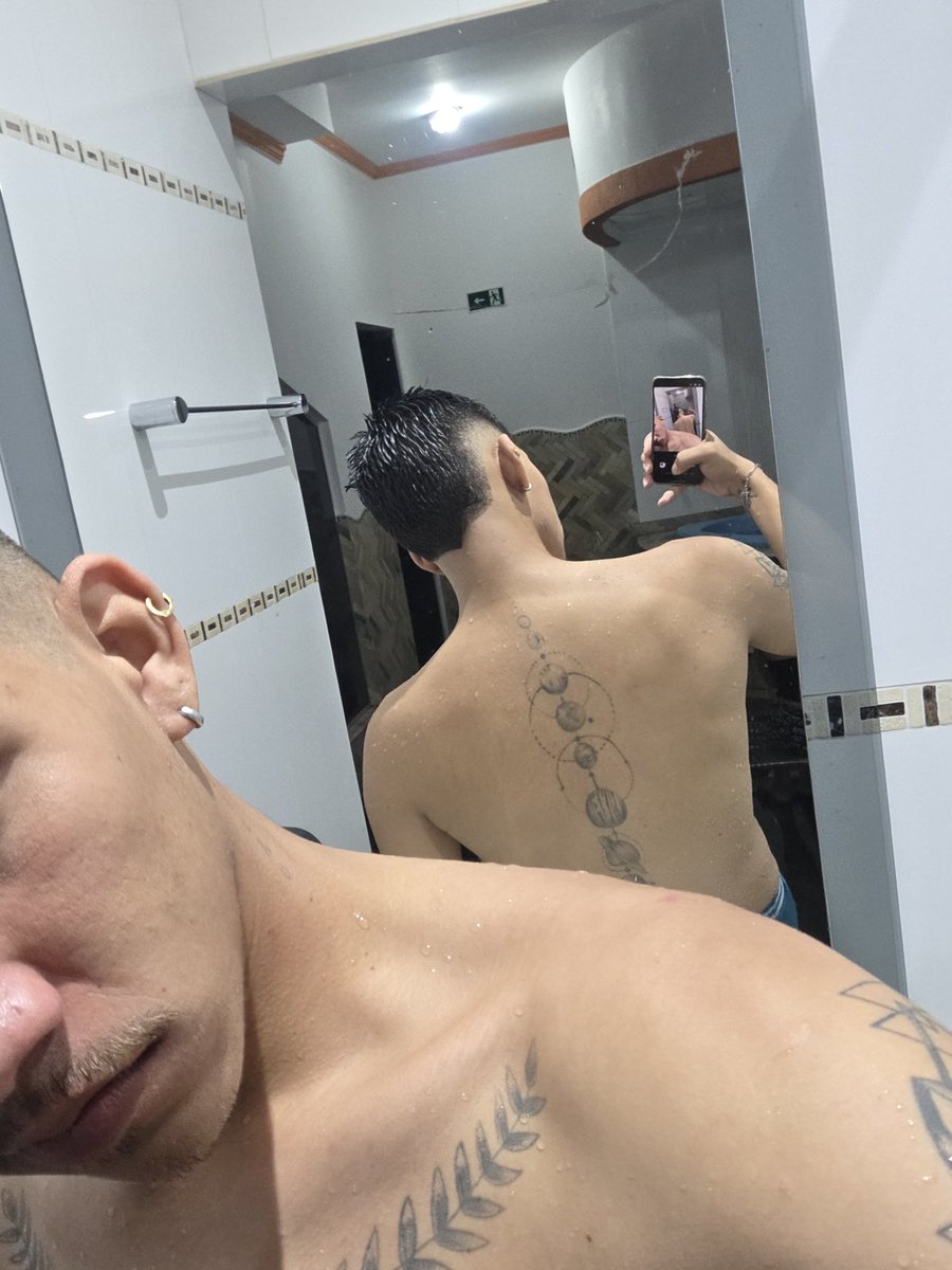 Fenixdotad's tweet photo. https://t.co/Xx74RpjVlG https://t.co/vHZ6bN64EU