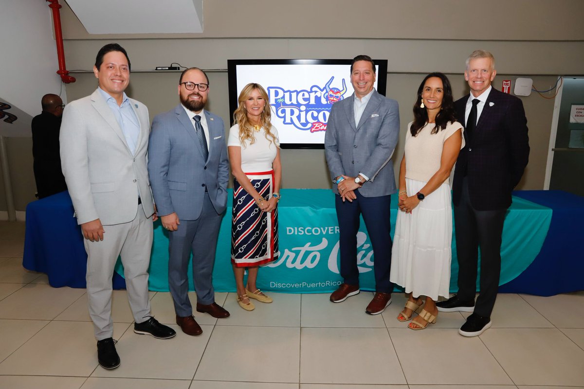 ciudadebayamon's tweet photo. ¡Bayamón continúa posicionándose como escenario de grandes eventos internacionales! 🏈🇵🇷

Nuestra ciudad será sede del Puerto Rico Bowl, un importante evento deportivo que reunirá talento universitario y la emoción del fútbol americano en el Estadio Juan Ramón Loubriel durante la temporada pre-navideña de 2026.

Con transmisión por ESPN y el respaldo de Discover Puerto Rico, este evento proyectará a Bayamón y a Puerto Rico ante una audiencia internacional, impulsando el turismo, la actividad económica y el deporte en nuestra ciudad.

¡Seguimos llevando a Bayamón al próximo nivel! 🔥
#PuertoRicoBowl #CiudadDeBayamón
