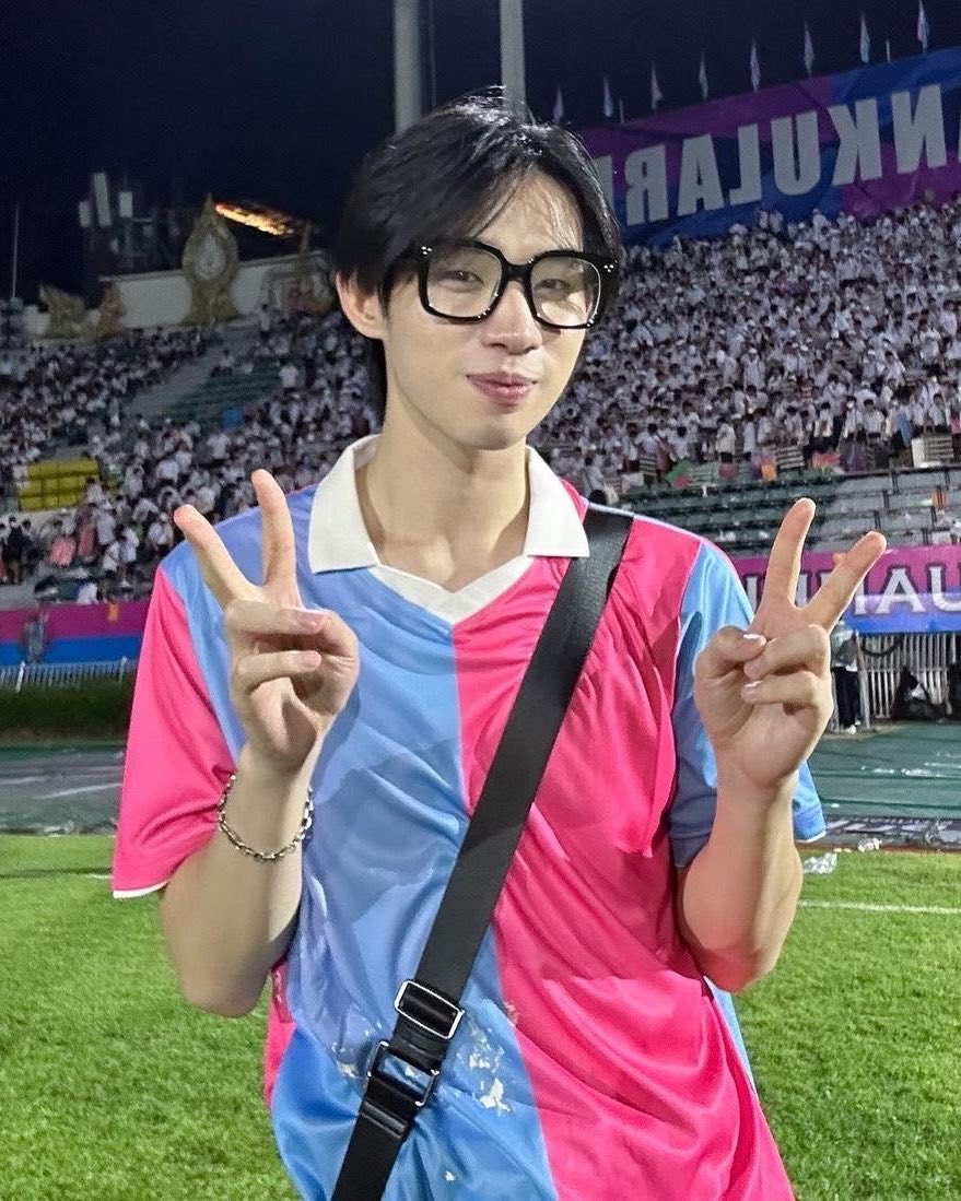 กุบกอบ tweet media