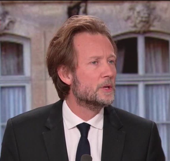 ⚡️🇫🇷FLASH - Le président du groupe socialiste à l'Assemblée nationale, Boris #Vallaud, quitte la direction du Parti socialiste (#PS), suite à des tensions à l’approche de la présidentielle 2027. (entourage du député)