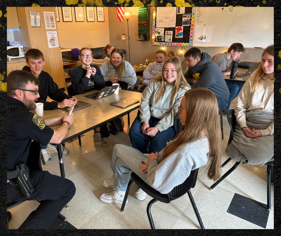 vsvikings's tweet photo. SRO Stephenson modeled mediation techniques for Ag Leadership students to resolve conflict in the workplace. https://t.co/m47bjBP9p7