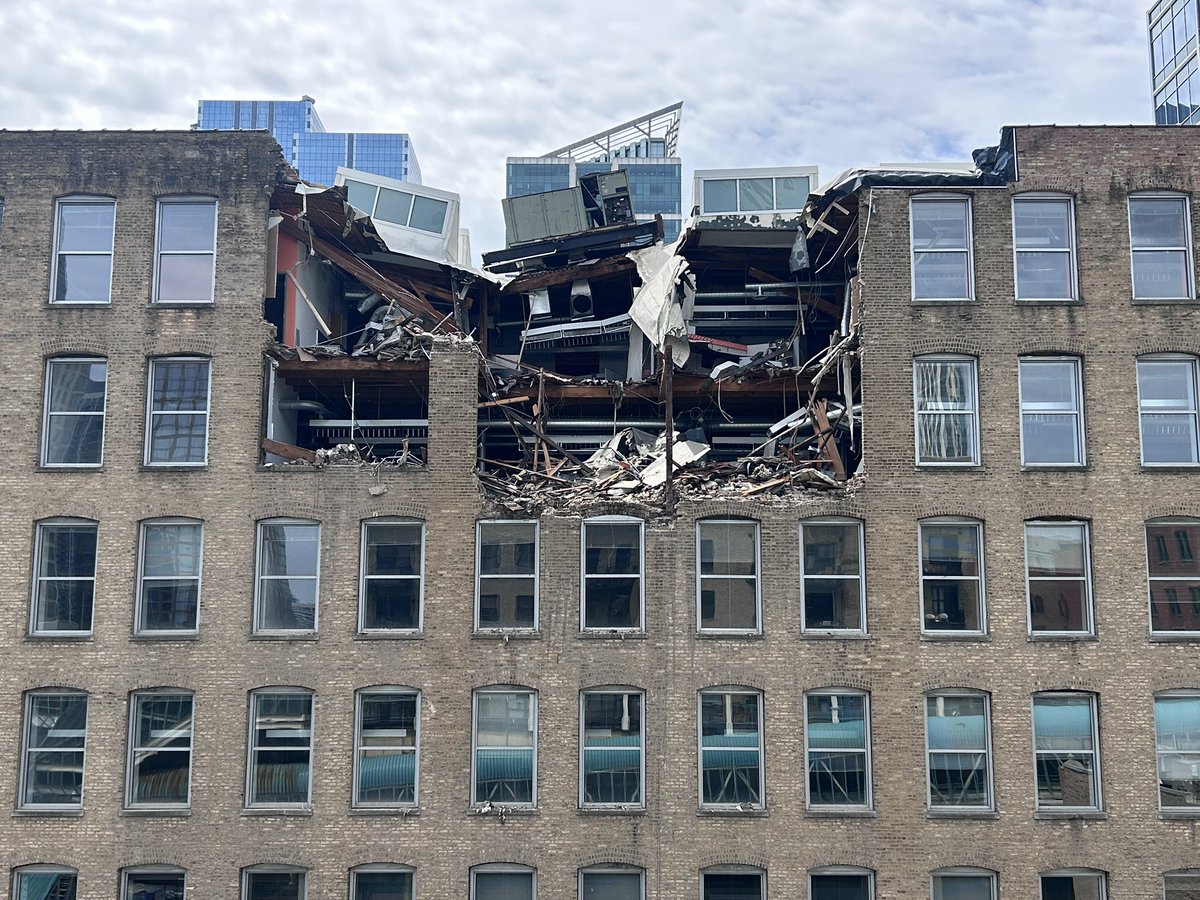 🏗 BuildingUpChi 🏗 tweet media