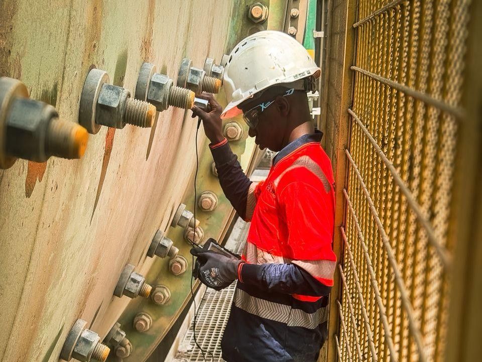 GecricIntegrity's tweet photo. Our engineering team recently completed advanced ACFM and UT inspections on critical mill components at a West African mine site, enabling early crack detection, improved reliability, reduced downtime, and enhanced operational safety without interrupting operations. https://t.co/gQfPOVRrkG