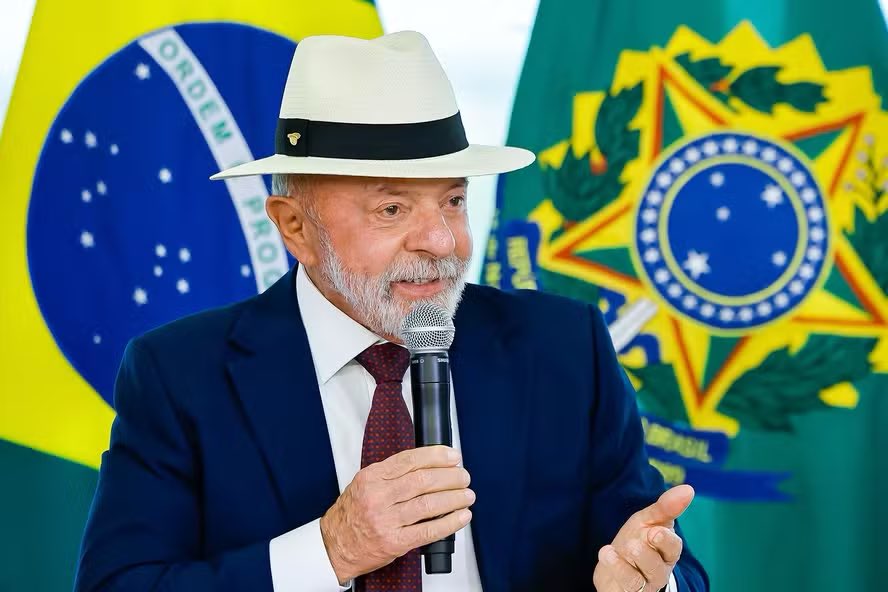 Pedro Rousseff tweet media