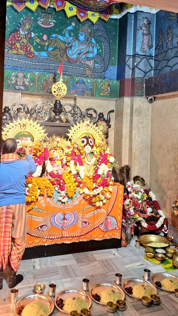 Pravashdey's tweet photo. Heartiest Congratulations @SuvenduWB dada 💐🙏
जय जय श्री राम 🚩to all hardworking #Karyakartas for making it happen, #WestBengal #Assam saffron 🧡 with the blessings of Lord Jagannath, Goddess Kamakhya, & Maa Kali 🙏
#FriendsOfBJP @BJPnri 🪷 🪷 🪷
@BJP4India @BJP4Bengal @BJP4Assam @narendramodi @AmitShah @himantabiswa
@PandaJay @sambitswaraj @KarunaGopal1 ji 💐🙏