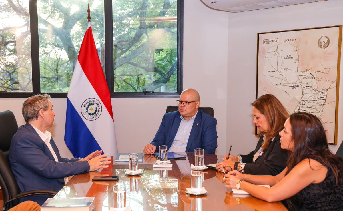 ARRNPY's tweet photo. La Autoridad Reguladora Radiológica y Nuclear (ARRN) presentó al Ministerio de Economía y Finanzas (MEF) los avances del estudio de factibilidad vinculado al desarrollo de energía nuclear.

Más detalles en: https://t.co/nufF6S3Bbj https://t.co/CZmaoM7gZw