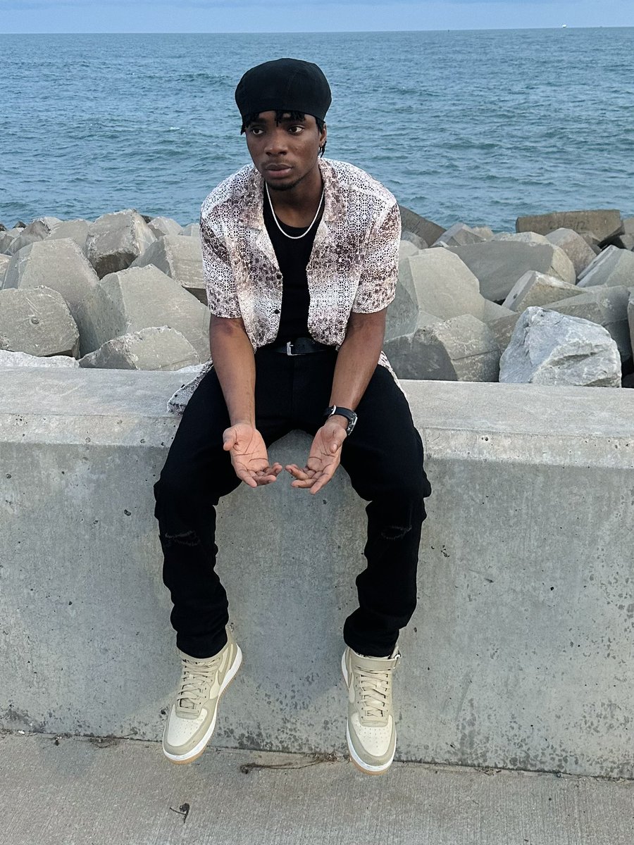 Roy⚡️ tweet media