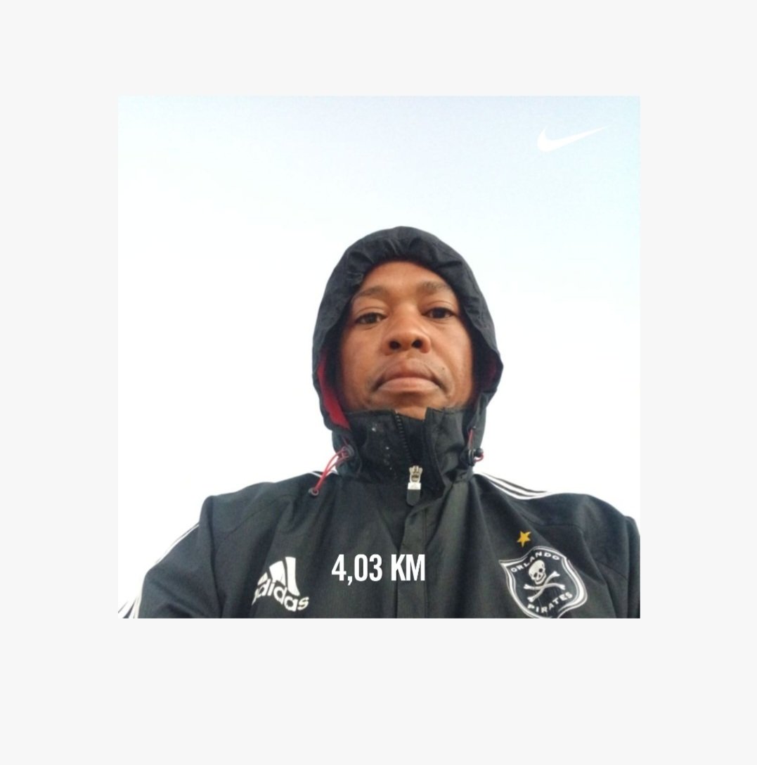 'running is therapy to me,its been doing wonders for my life'
.
.
#ptsd
#lifestyle 
#hobby
#girldad
#LitemaNtlou 
#FetchYourBody2026 
#RunningWithSoleAC