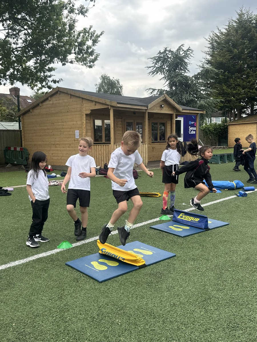 Cheam Fields Primary tweet media