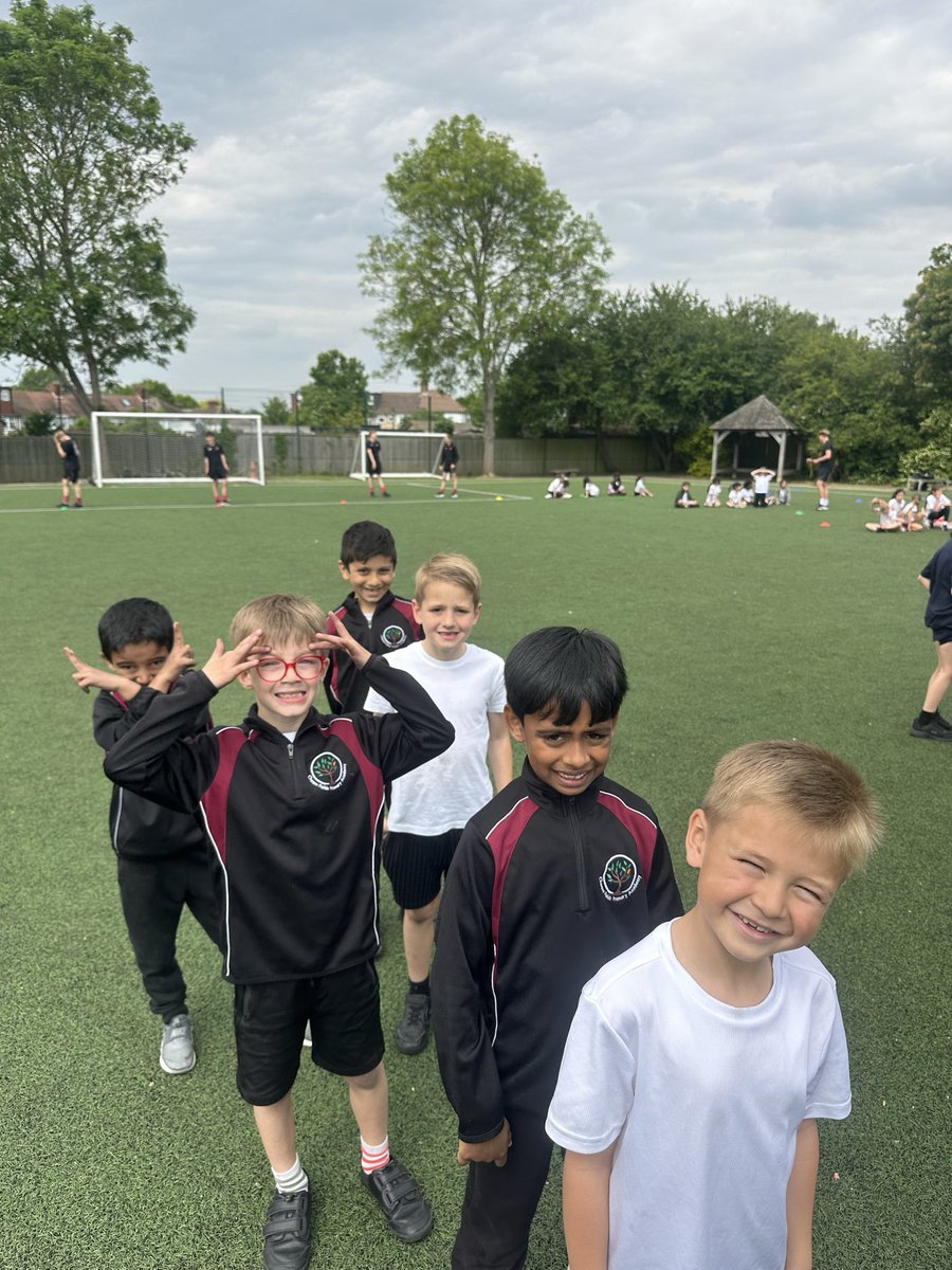Cheam Fields Primary tweet media