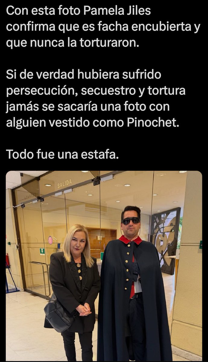 pattybay's tweet photo. @PamJiles  Que onda , posando con alguien que se viste como el genocida y dictador Pinochet.

Me extraña de usted .
Saludos Cordiales Pamela. https://t.co/YB5V6VuW3L