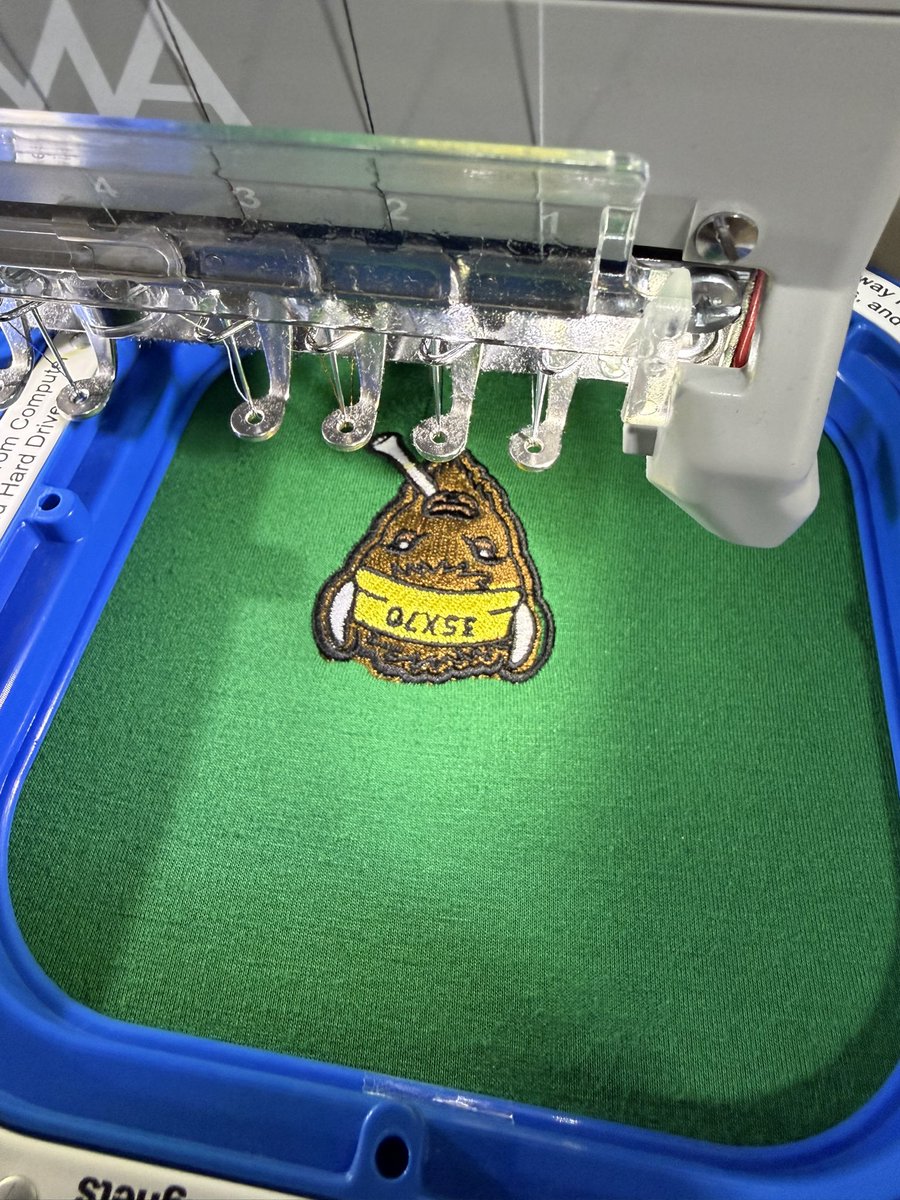 Ozzie getting a chance to shine for this customer.

Turned out soooo good.

⛳️