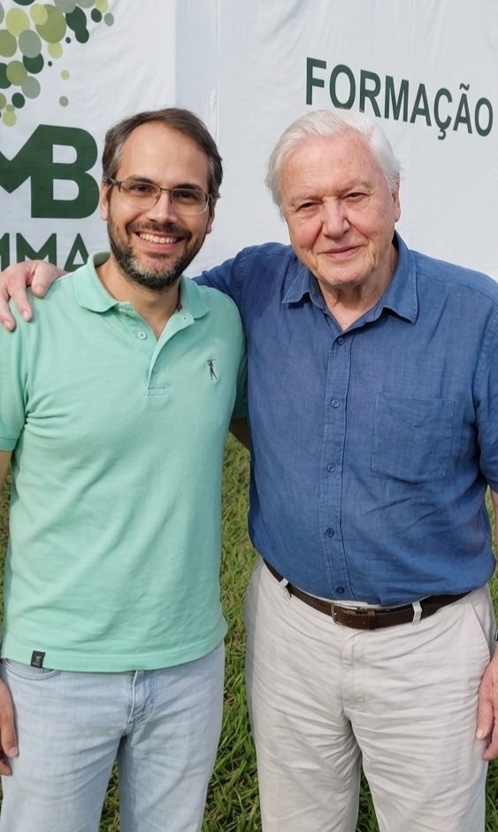 LabConBR's tweet photo. Congratulations to Sir David Attenborough! 100th birthday! Thanks AI for the picture! https://t.co/Uu6G4yInBI