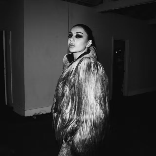 xcx source tweet media