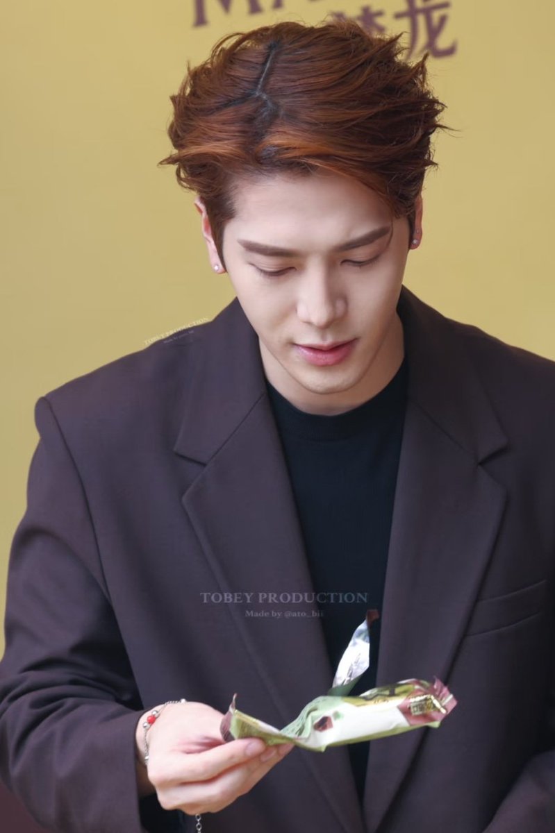 SENGNAKHONE4's tweet photo. เอ็นดูเด็กน้อยร้อน🐢 #JacksonWang #Jacksonwanggot7 @JacksonWang852 @GOT7Official @GOT7 #แจ็คสัน #แจ็คสันหวัง #หวังเจียเอ่อร์ /08/05/2026 https://t.co/tZOhaczohC