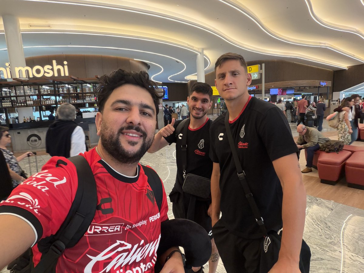 Beto ❤️🖤 tweet media