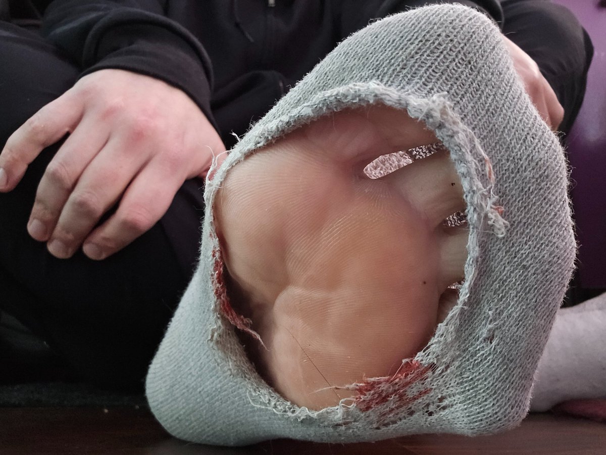CrypticFootFan's tweet photo. Sorry for vanishing, been dealing with medical stuff. Anyway, get in https://t.co/EQTNWTiuUO