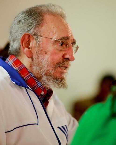 EloylvarezMart1's tweet photo. "Nuestra época se caracteriza por un hecho que no tiene precedentes: la amenaza a la supervivencia de la especie humana impuesta por el imperialismo al mundo. (...)" #FidelPorSiempre 8 de mayo 2010 https://t.co/ZKlDlcVVre