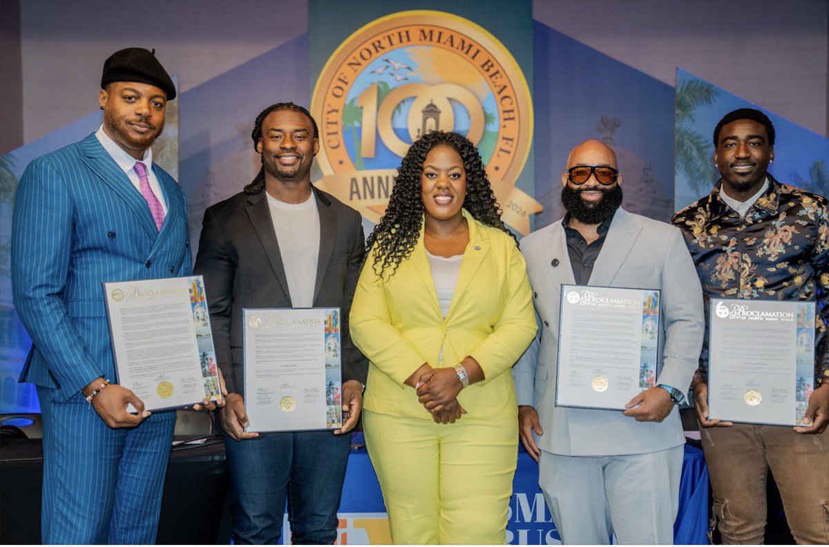 kayvonwebster's tweet photo. Thank 
May 6 
Kayvon Webster day in north Miami Beach https://t.co/iftd7HhgXq