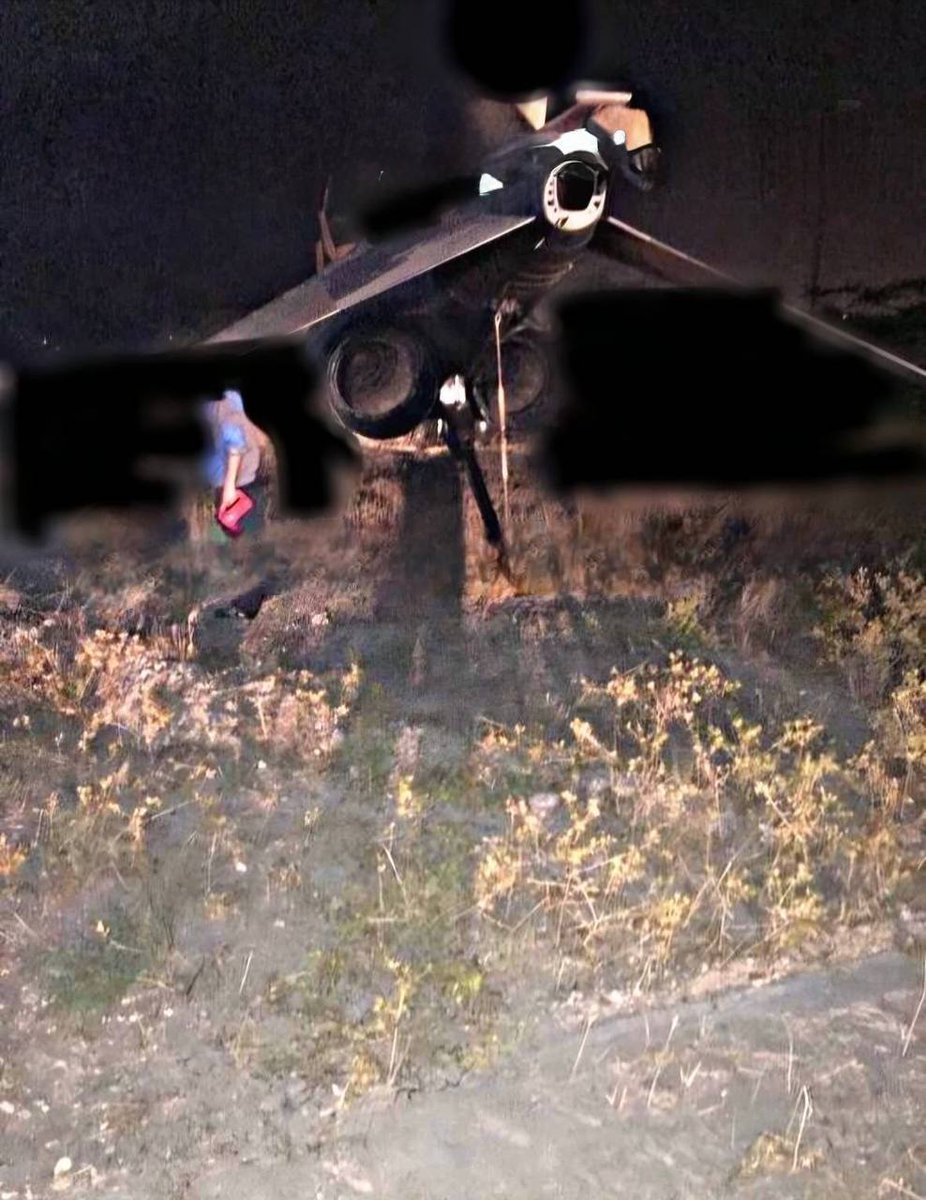 OSINTWarfare's tweet photo. Images show an Islamic Republic of Iran Air Force (IRIAF) F-4E Phantom after a hard landing at a base, caused by hydraulic system pressure issues.

They claim that the aircraft was involved in a dogfight with a U.S. Air Force F-16CJ Wild Weasel on April 3, during which it was damaged and transmitted a 7700 emergency squawk while flying over Saudi Arabia