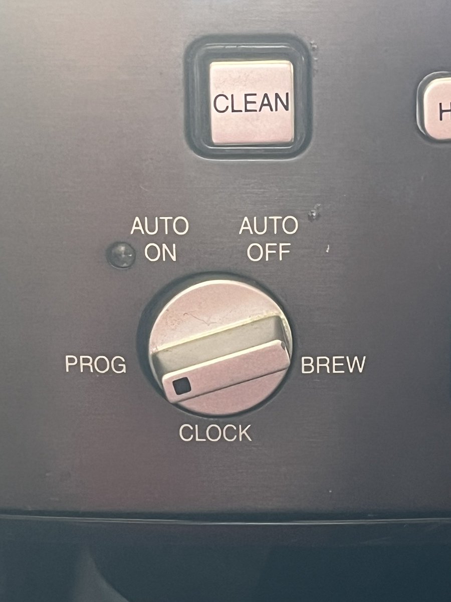 pintoaaron's tweet photo. ’Bout to make some coffee in 7/8. https://t.co/4qzv9BQxmM