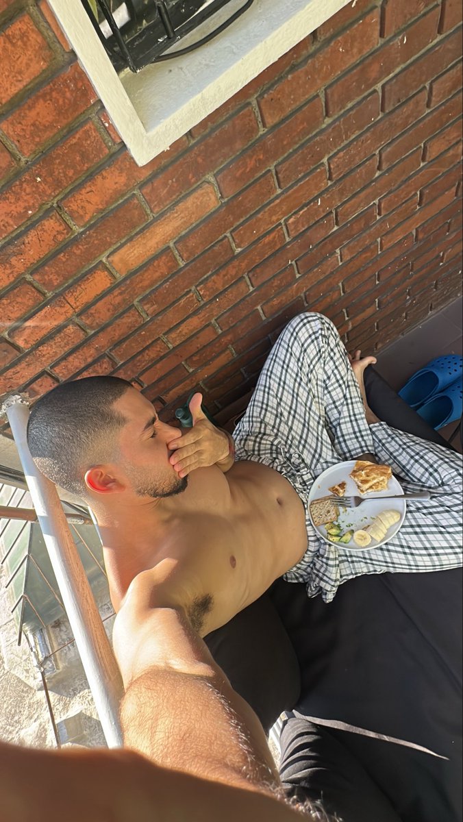 Josegimenez96's tweet photo. Possss fiestita🫠 https://t.co/6eZIPpzVFZ