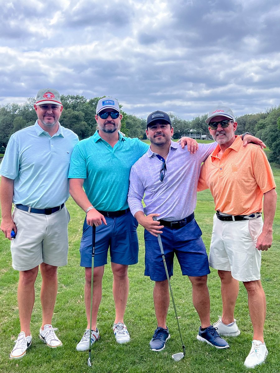 MetroBuilt's tweet photo. It was a fantastic day at the Security Service FCU Charity Golf Tournament!
Perfect weather, great conversations, plenty of laughs, it was fun all around.
We appreciate opportunities like this to connect with the community.

#METROBuilt #BuildingSomethingBetter https://t.co/cJ9zN9Tykq