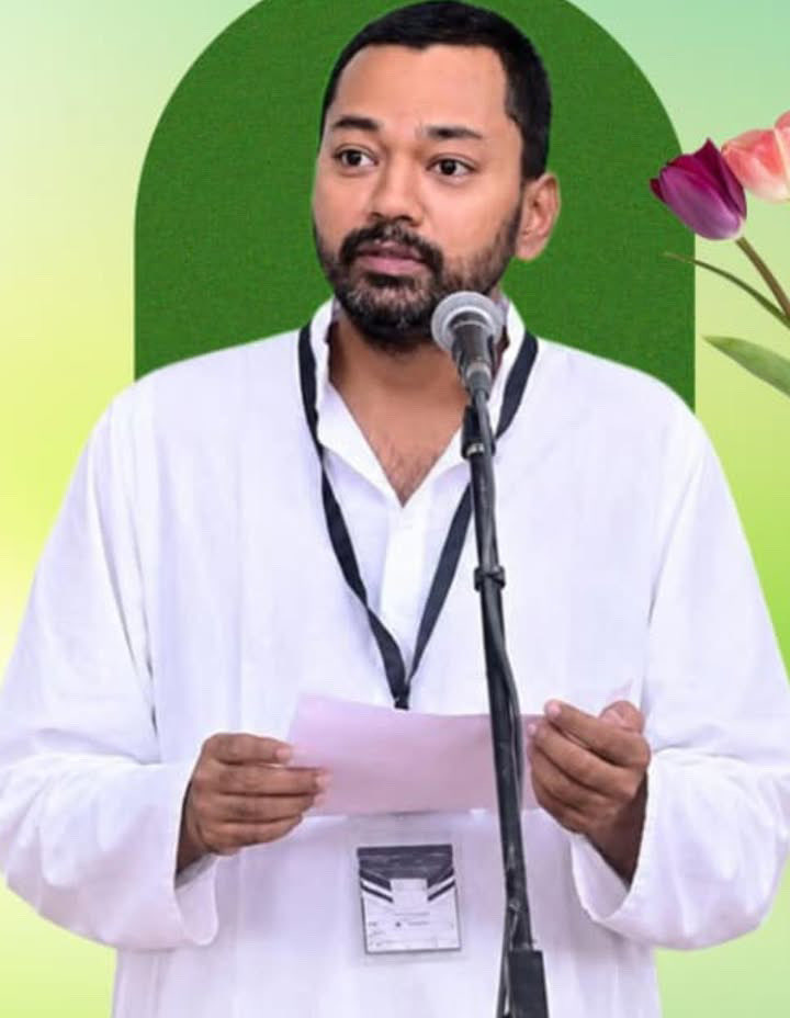 drmukeshkr22's tweet photo. Congratulations to the New Health Minister of Bihar, Nishant Kumar 🔥
Wishing you success in strengthening healthcare, medical education &amp; public health across Bihar.   @Nishantjdu 🩺 #Bihar https://t.co/9b092ZOBk2