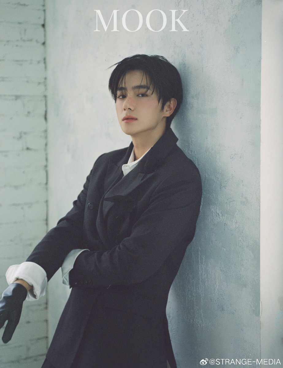 hyunjaesupport's tweet photo. 260508 | strange media (weibo & xiaohongshu)

hyunjae is with you this may day ❤️

as spring ends and summer begins
hello, deobi ❤️
let’s meet again

📅 official pre-order: 2026.05.11
🔗 link: strange media (qiandao store)

💌 https://t.co/L0UMSflmN4
💌 https://t.co/dxNabaRqAo

#HYUNJAE #현재 #THEBOYZ #더보이즈