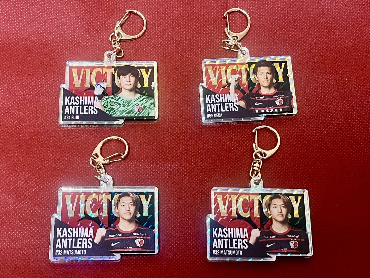 antlers12_liz's tweet photo. ㅤ
鹿島アントラーズ　グッズ　交換　譲渡
勝利時限定レイヤーアクリルキーホルダー

譲　31　32　32　55
求　定価
ㅤ https://t.co/HfwBKaN4rj