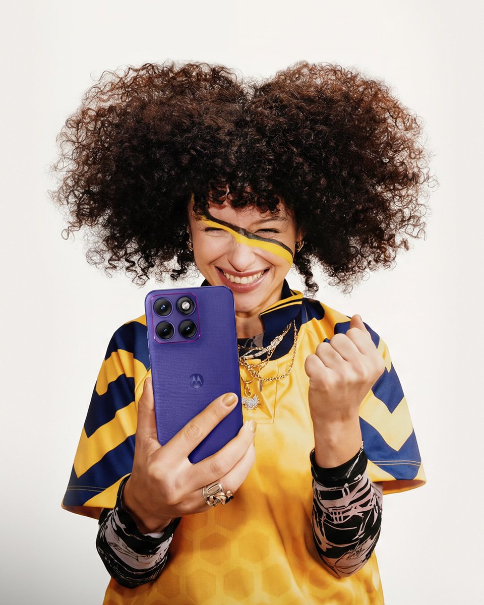 motorola tweet media