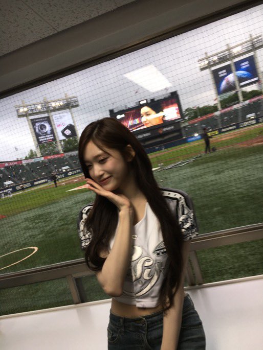 ivepics_'s tweet photo. leeseo instagram update https://t.co/eAY6aFEmrP