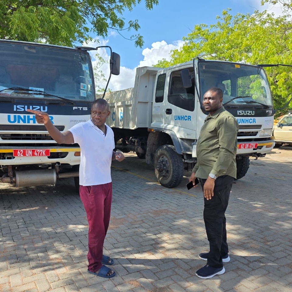 UNV_ESARO's tweet photo. How does humanitarian aid keep moving in one of the world's largest refugee camps?  

Meet Nnamdi Shedrack serving with @UNHCR_Kenya. As a Fleet Management Officer, he ensures vehicles are ready to deliver life-saving aid in Dadaab 🇰🇪

#IVY2026 https://t.co/TWeTXxYp9J